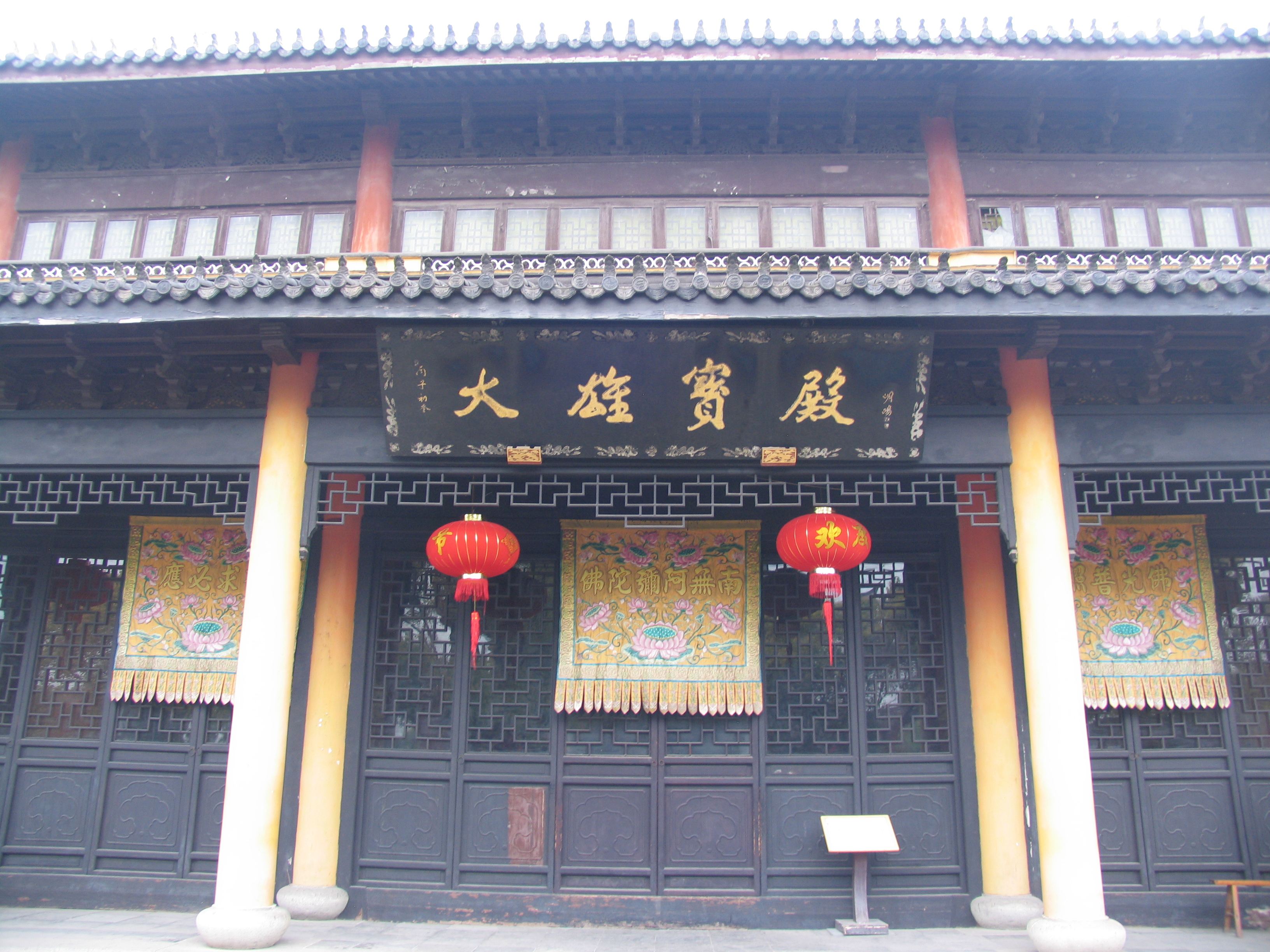 璧拌繘姹熷崡姘翠埂瑙嗛,璧拌繘姹熷崡姘翠埂鍏ㄦ櫙