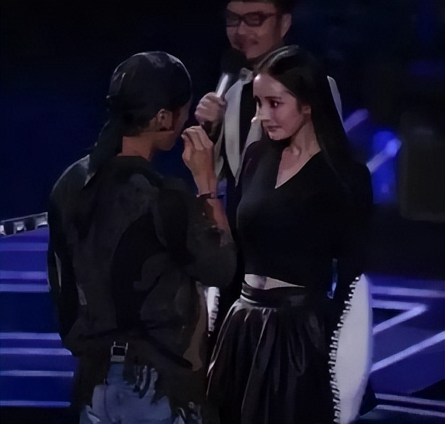 内娱小天后杨幂,内娱杨幂地位