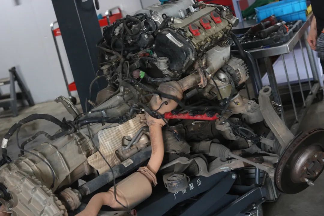 2014款奥迪q7翻新整备,当年的奥迪q7有多值钱