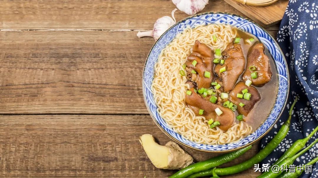 狂飙猪脚面营销,狂飙猪脚面是哪里的美食