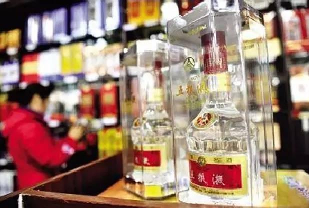 国窖157343度和剑南春46度哪个好,国窖1573的38度和剑南春52度哪个好