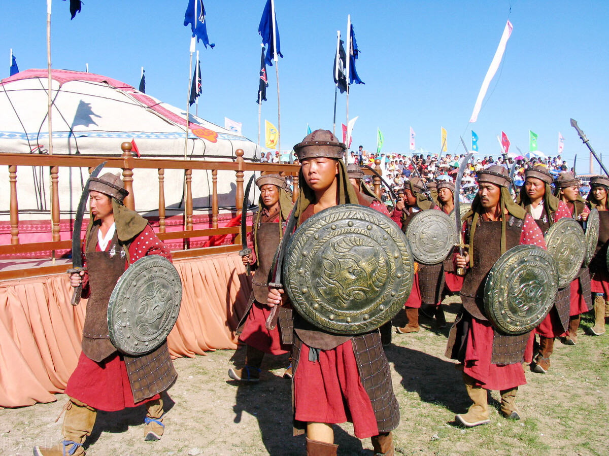 蒙古族的历史文化和习俗,关于蒙古族的各种资料