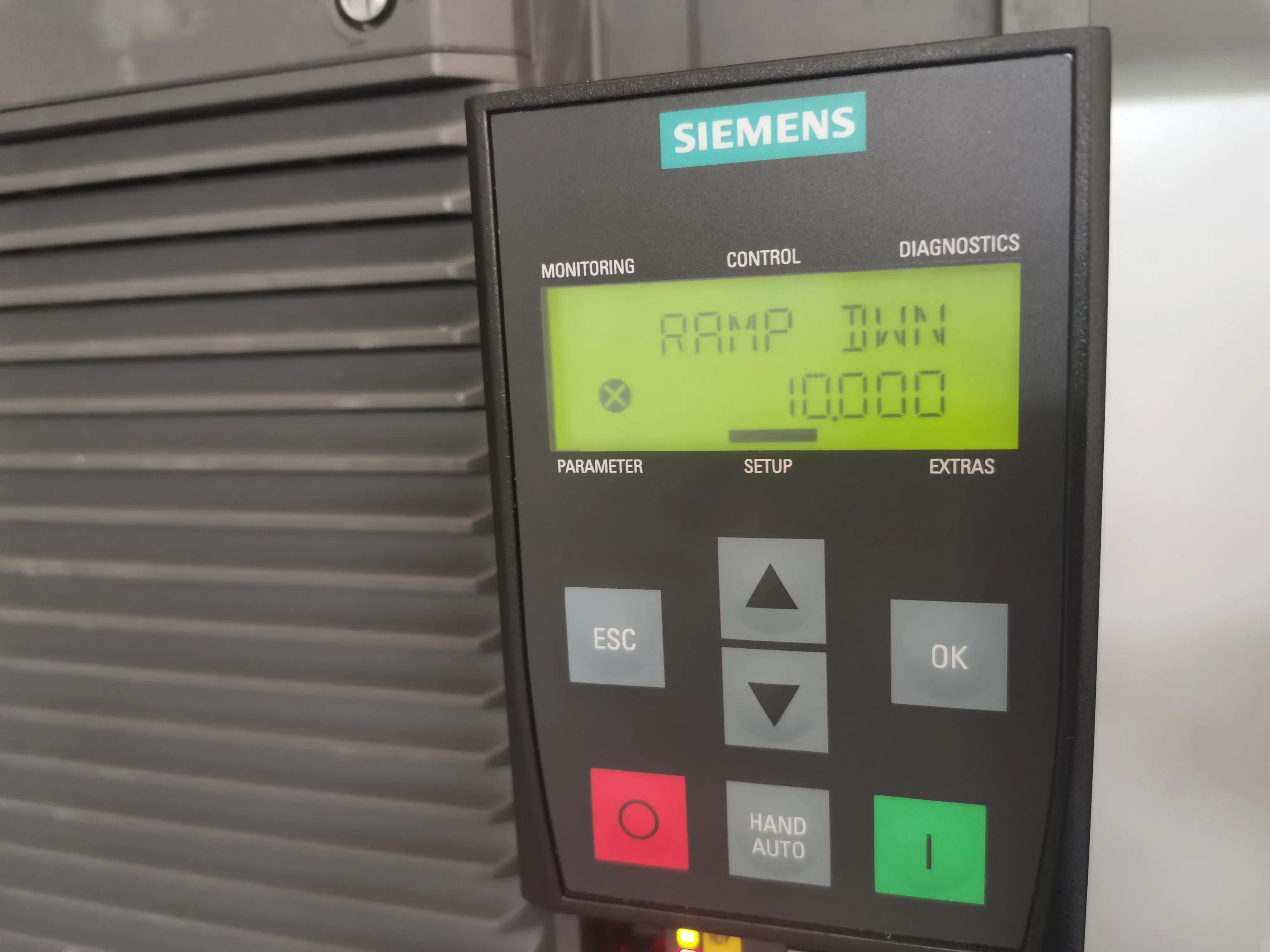 西门子g120变频器有缺相保护吗,西门子g120cpn变频器指示灯