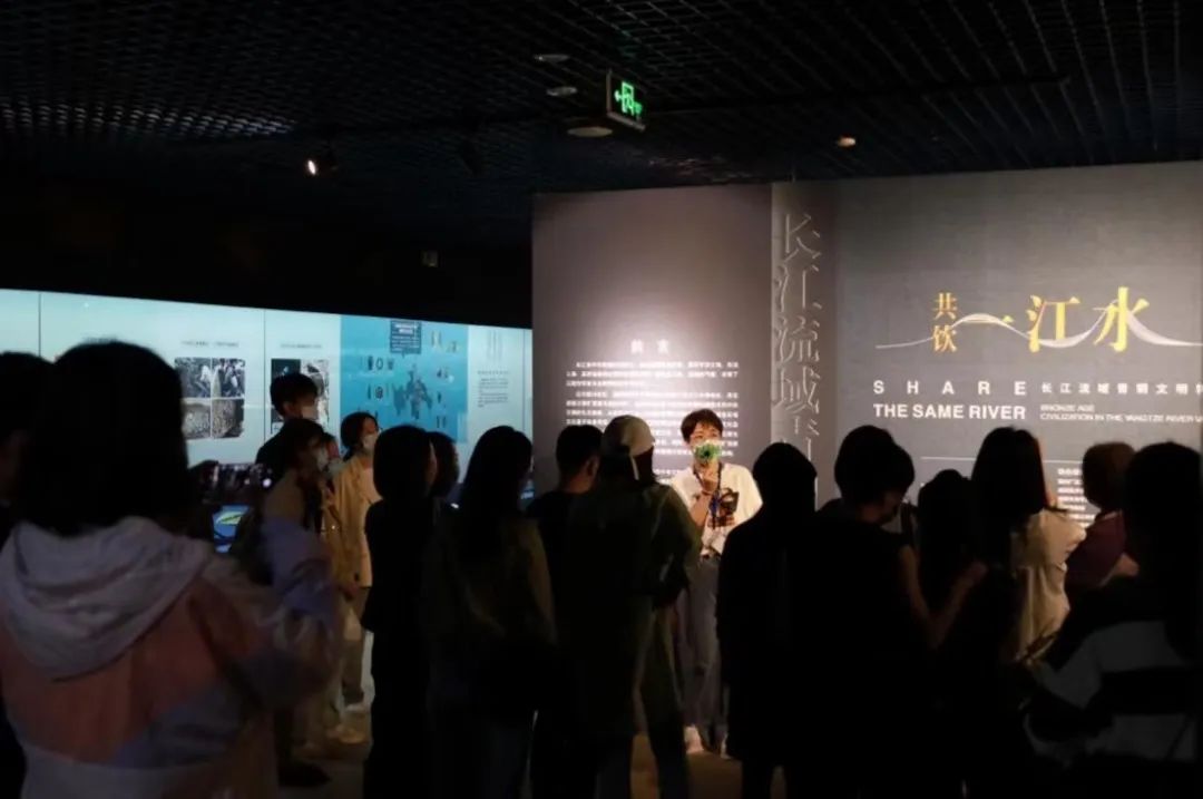 三星堆国宝回归现场,三星堆国宝亮相春晚