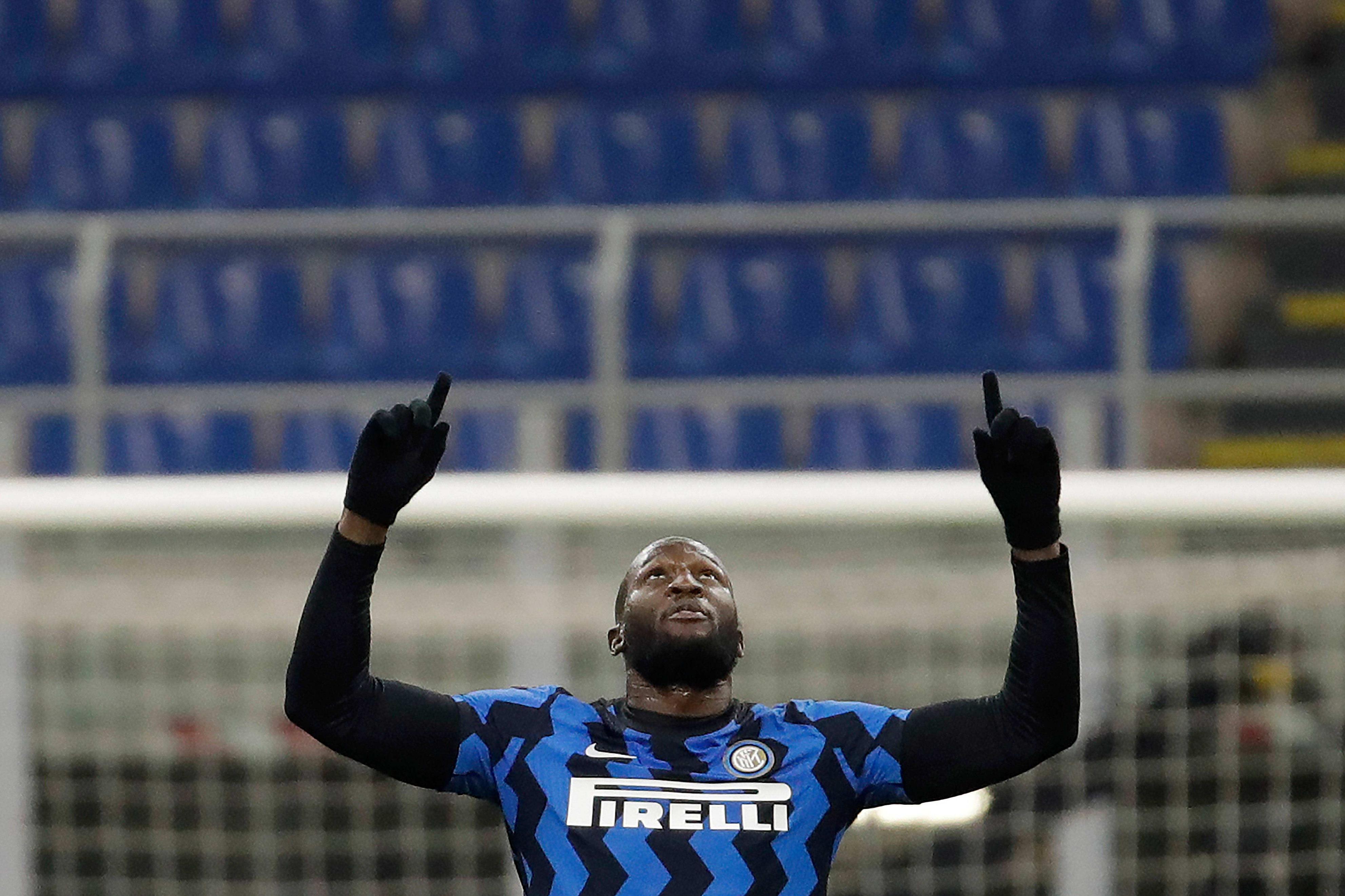 意甲卢卡库精彩进球,意甲国米卢卡库