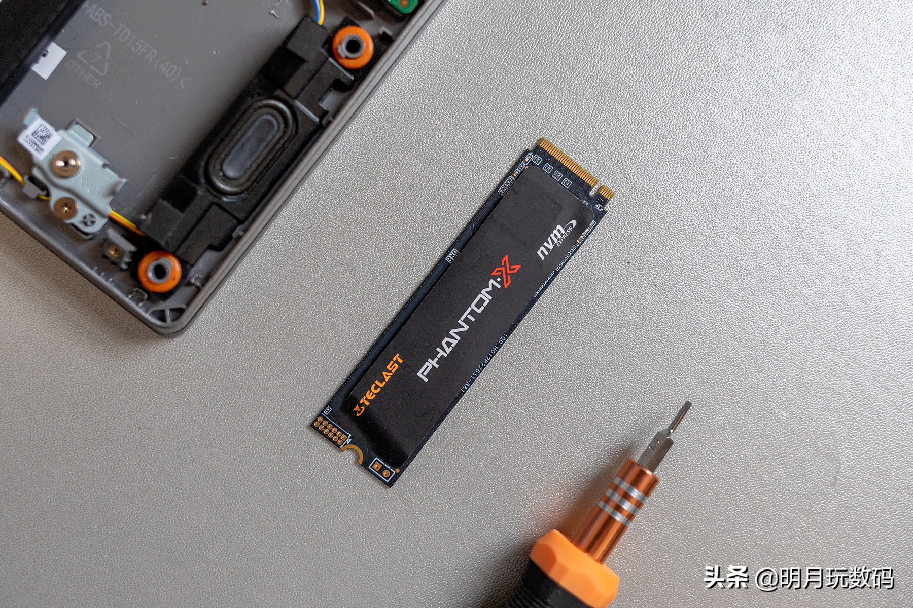 联想小新青春版14加装固态硬盘,老笔记本120gb固态硬盘如何升级