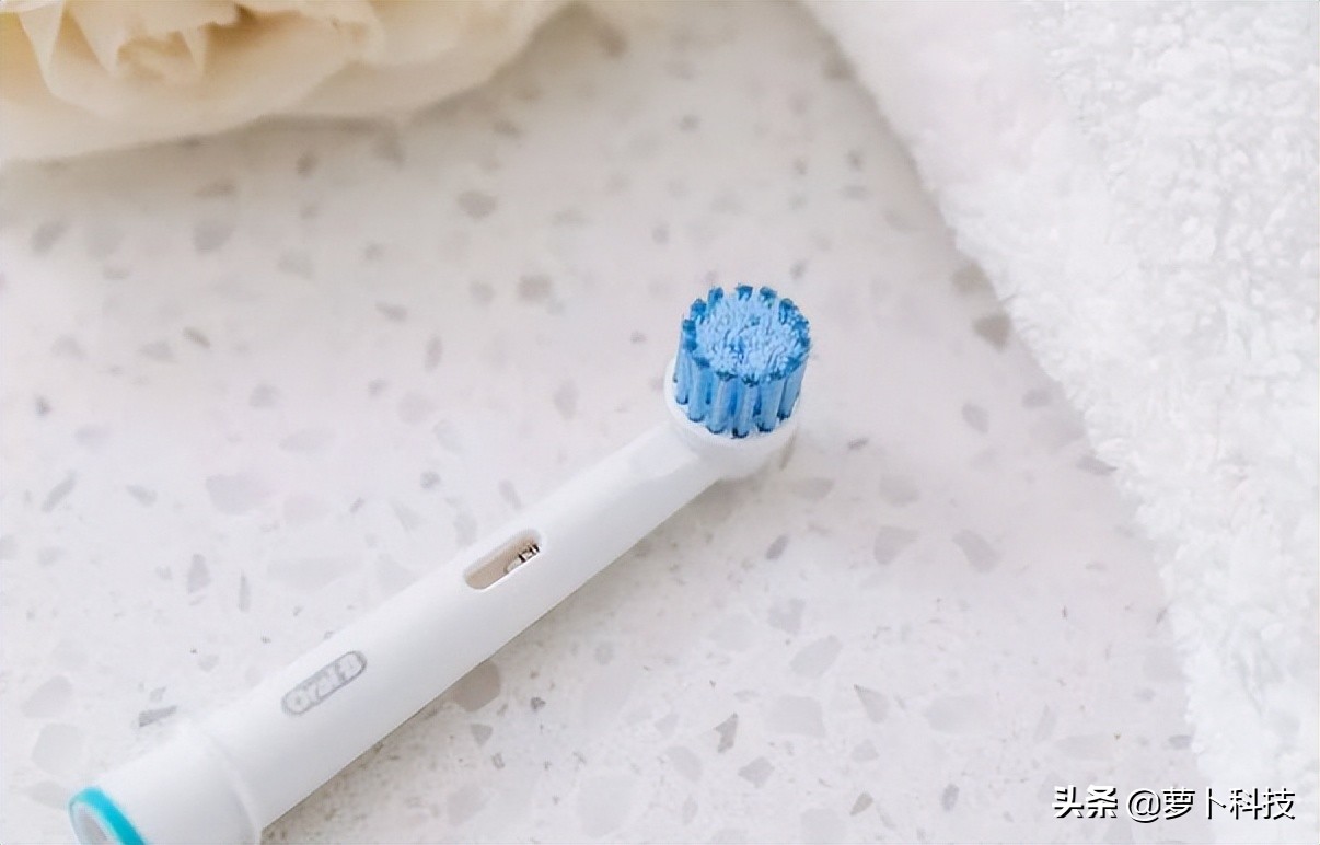 usmile电动牙刷和飞利浦电动牙刷,usmile电动牙刷和小米电动牙刷