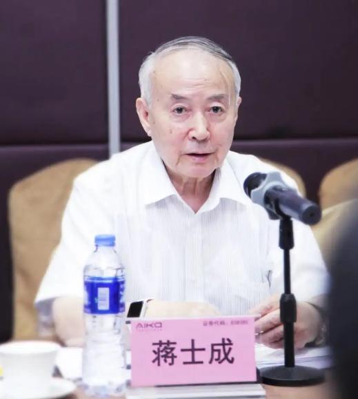 的确良现在怎么样了,的确良哪一年开始没落的