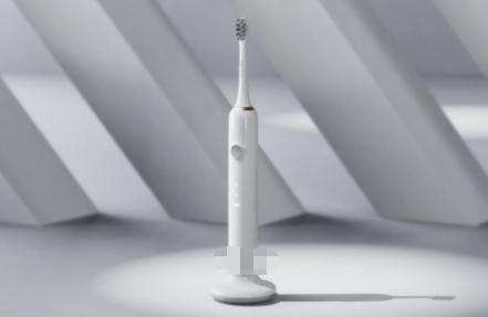 电动牙刷幅度大损伤牙齿吗,电动牙刷损坏牙釉质吗