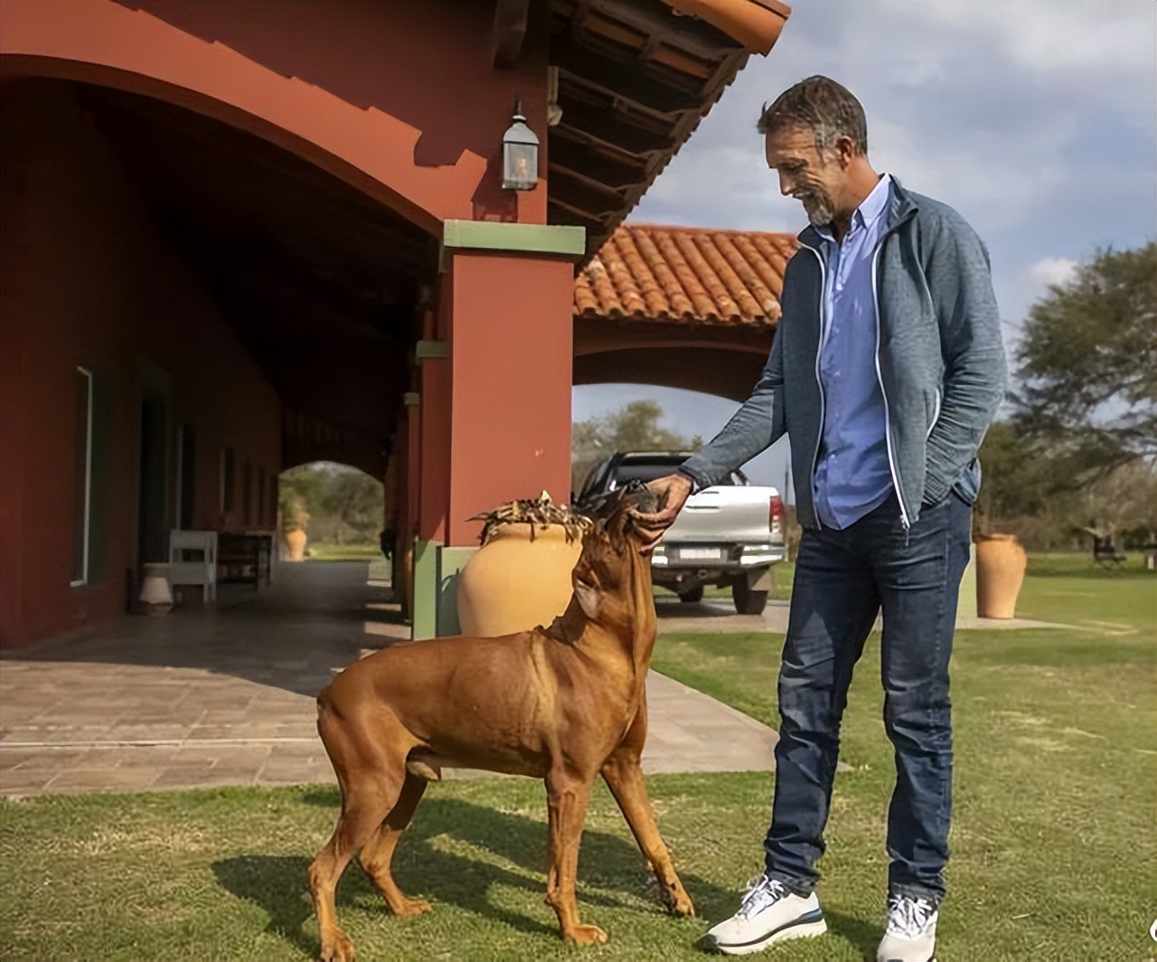战神巴蒂退役赛,战神巴蒂老了有多帅