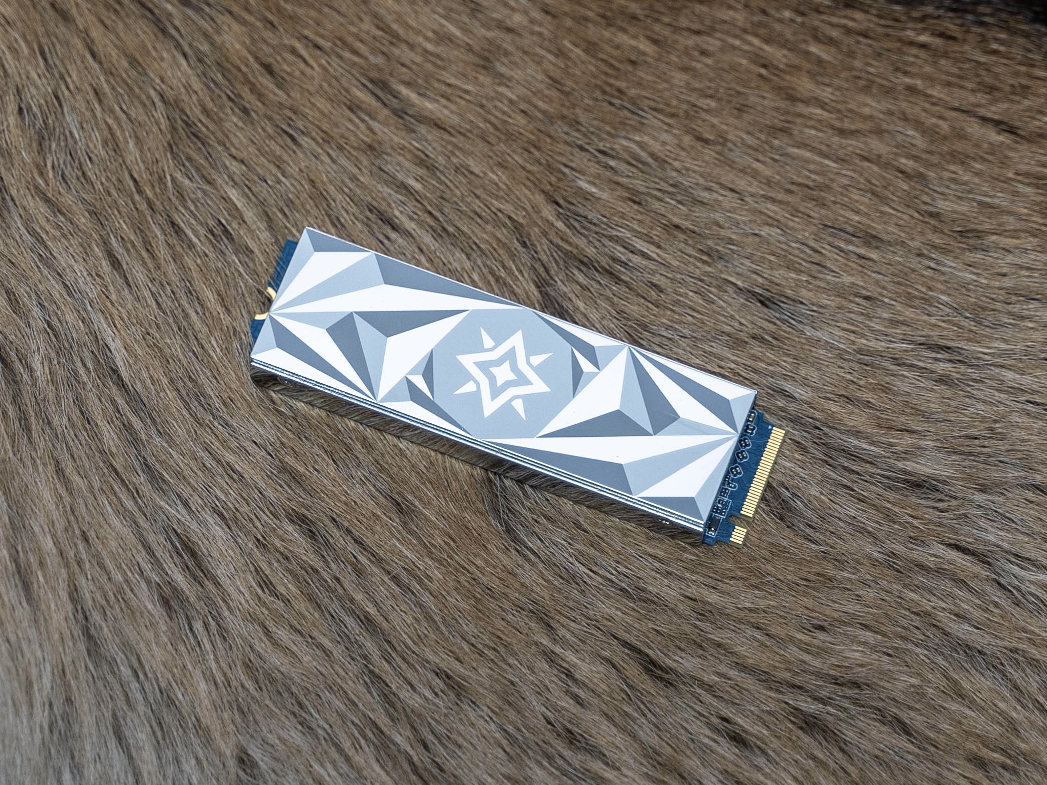 影驰星曜x4m.2固态,影驰星曜x4pro1t怎么样