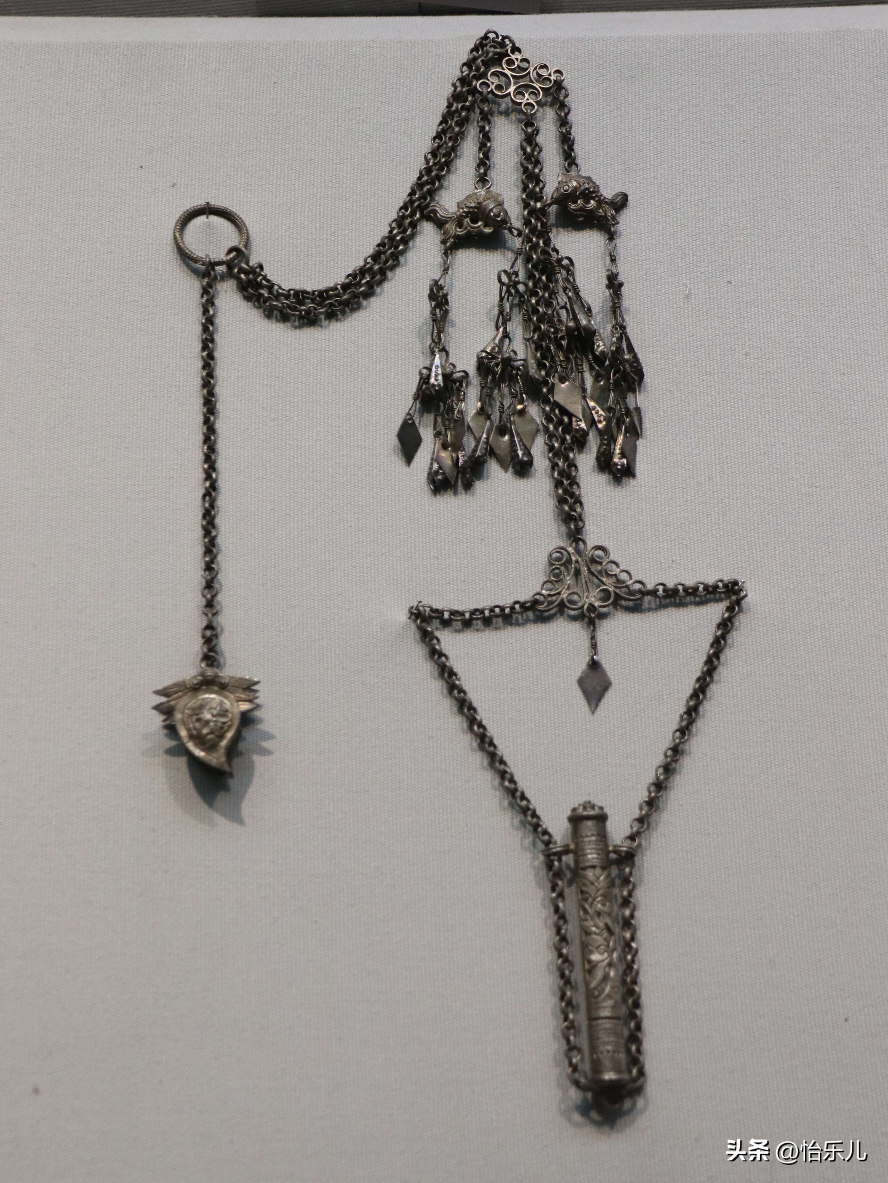 云南最著名的银饰,云南银饰元素