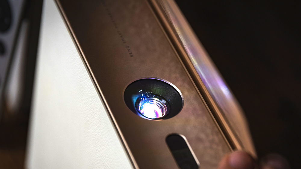 明基e610投影仪使用方法,明基推出e60便携投影仪