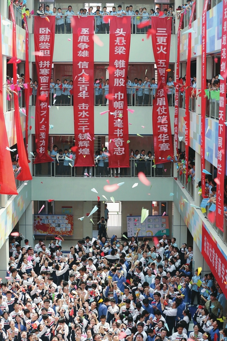 山西省30万考生参加高考,1291万考生奔赴考场