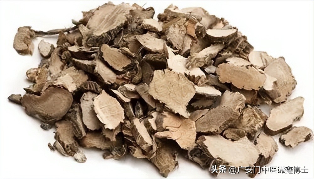 中医治疗单纯性囊肿验方1则，消囊疏通、活血化瘀