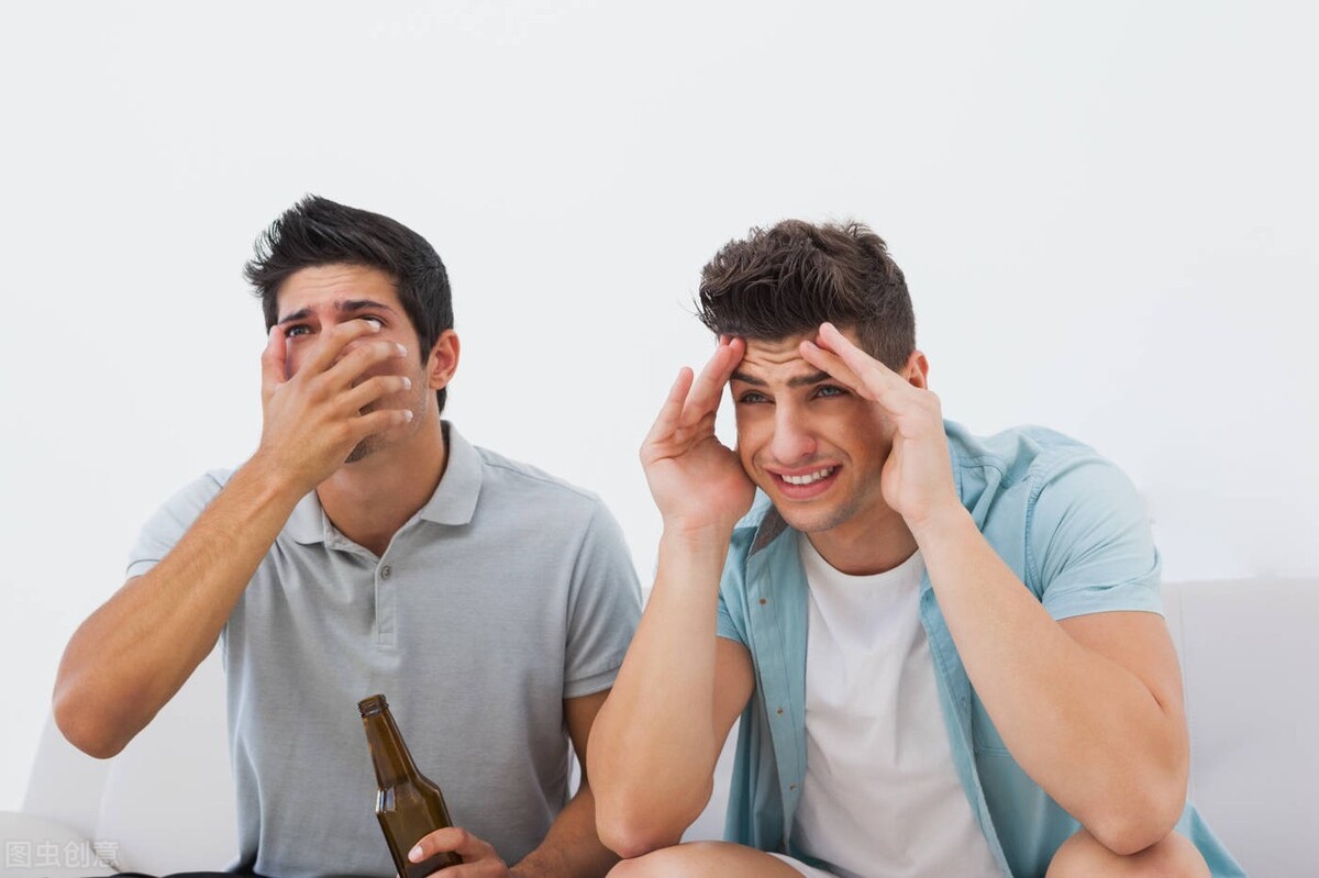 女生是怎么喜欢上一个相亲男生的,女生是怎么喜欢上一个男生的