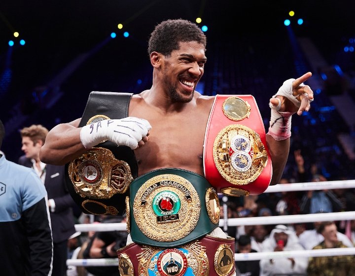 赫恩：乔书亚最渴望大战维尔德！编者：说说而已，真打会被一拳KO