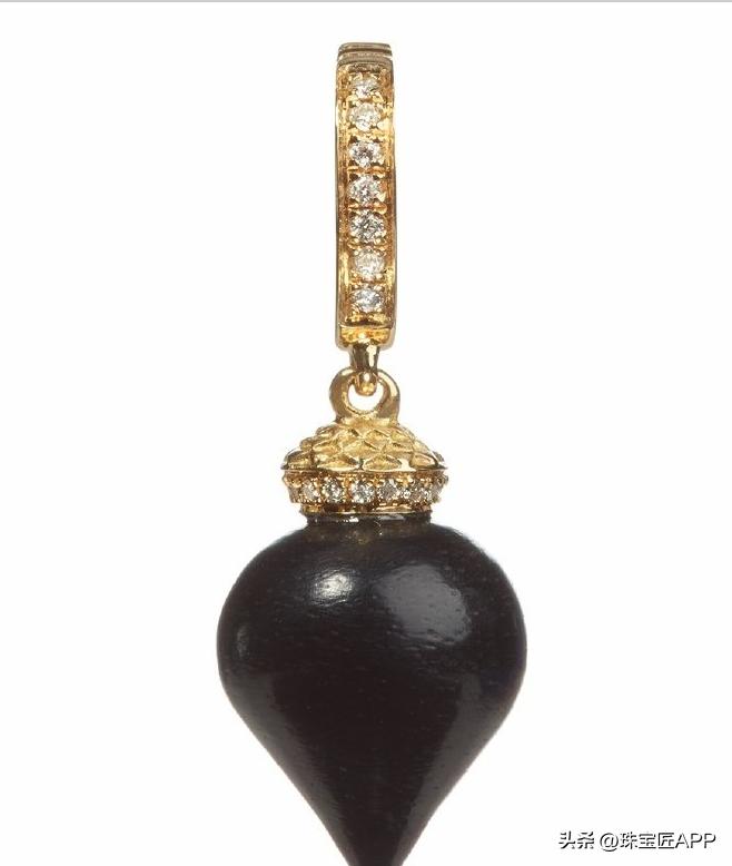 化朽木为神奇？比彩宝还高级？6大品牌25款木质珠宝，惊艳全场