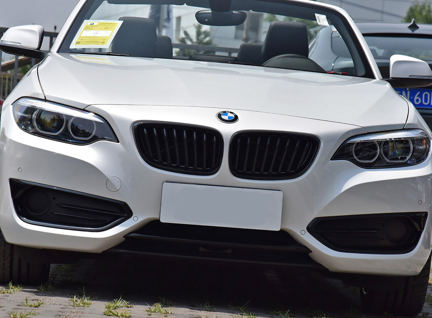 宝马3万2门4座车,宝马硬顶敞篷车四门四座20万