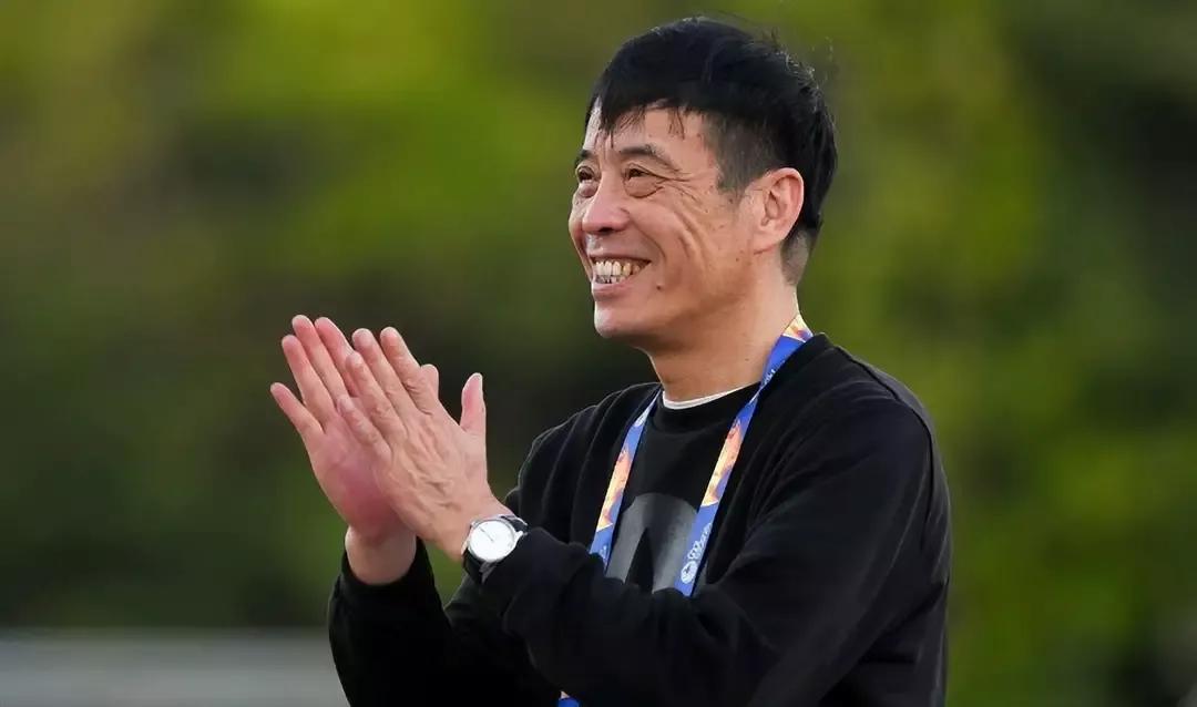 中国足球为何不打传控,选帅国足