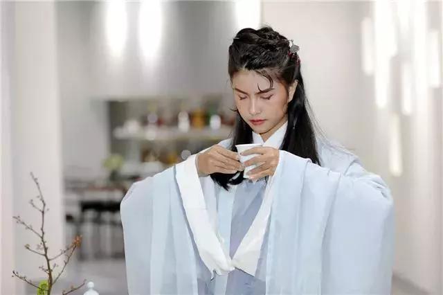 敬词大全四个字,敬词有哪些合集