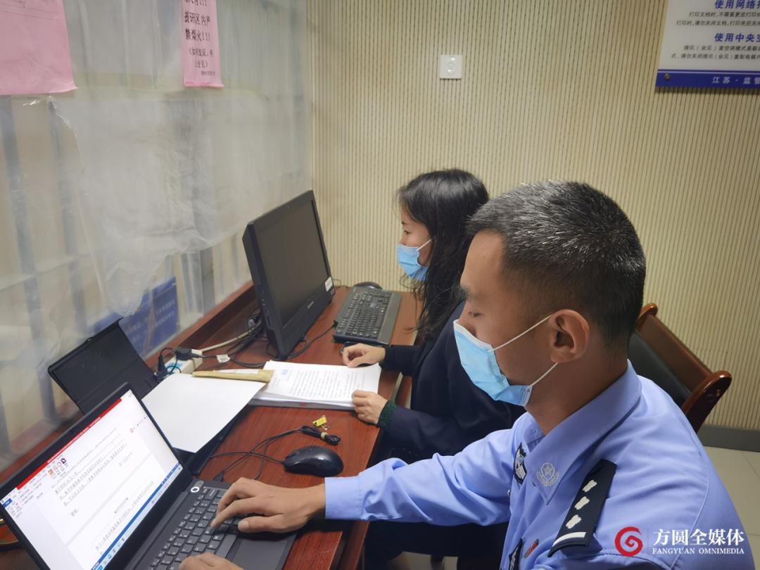 凌晨,“女主播”让躺在卧铺车厢里的他录了一段隐私视频