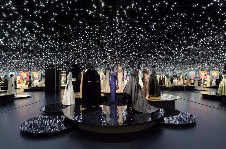 dior日本艺术展,dior艺术展惊喜