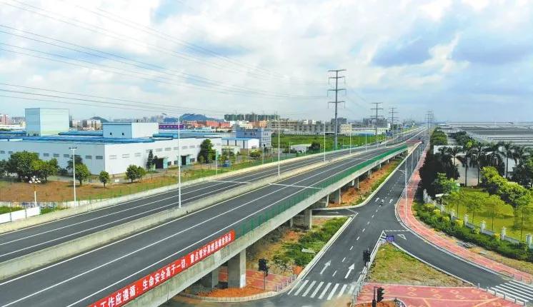 中山的交通地图,纵四线属于中山哪个位置