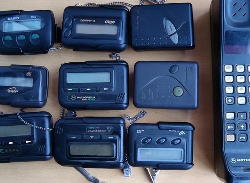 90年代的bb机视频,90年代的BB机