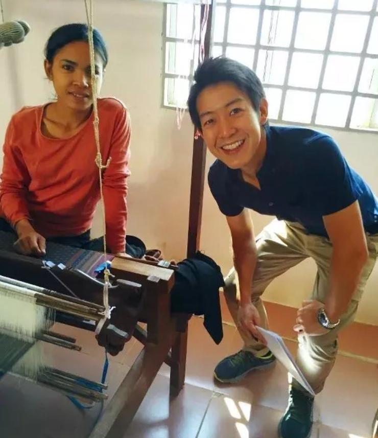 全员比惨,只有她是大女主?