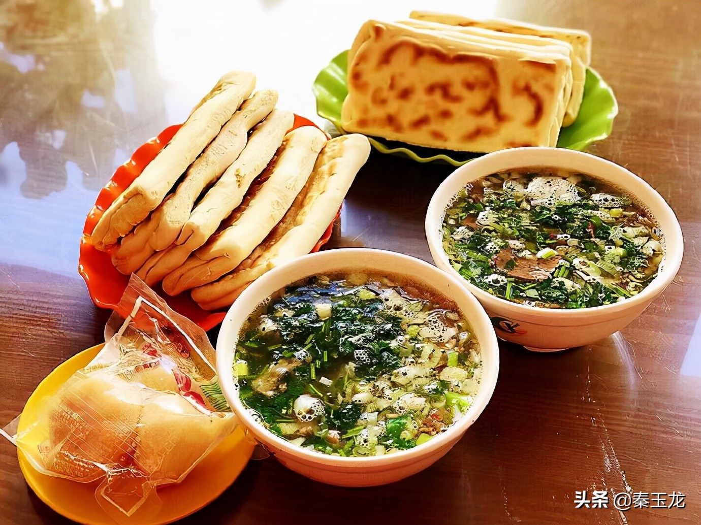 平凉美食羊肉泡,甘肃平凉市美食羊肉烩面