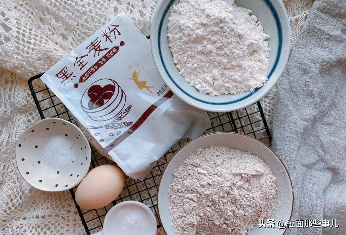 全麦面粉和非全麦面粉的区别,全麦面粉和全麦面包粉有什么区别