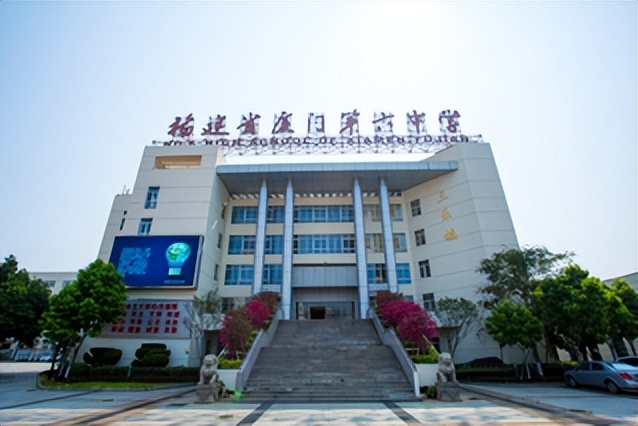 厦门六中大数据——全方位了全国知名网红学校基本信息数据