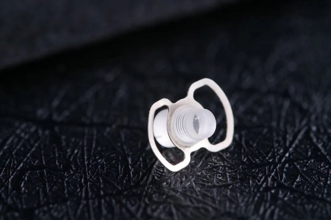 眼化学伤最严重的并发症,眼部化学伤的正确急救方式