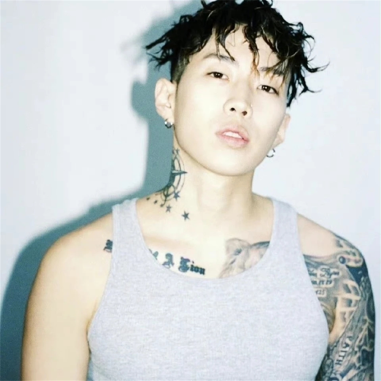 韩国明星回国捞金 (在中国捞金的韩国艺人)