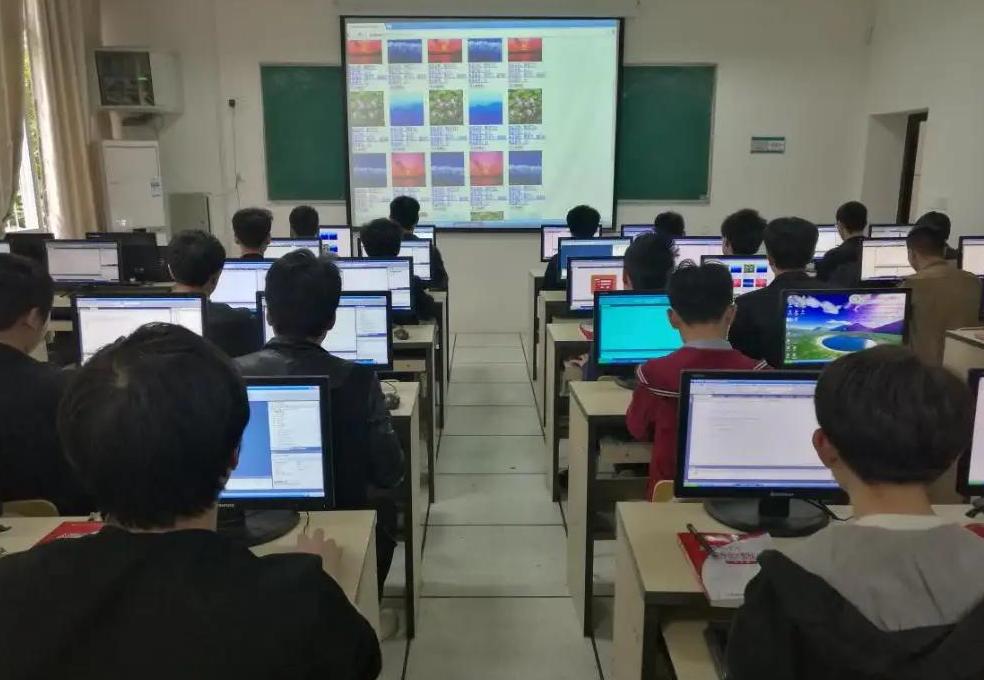 专科生就业前景好的专业推荐,专科生最容易就业的十个专业推荐