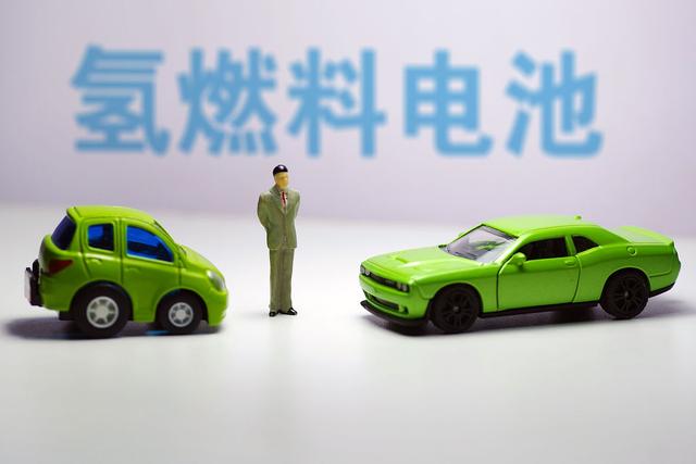 锂电池行业为什么大跌,万亿宁王