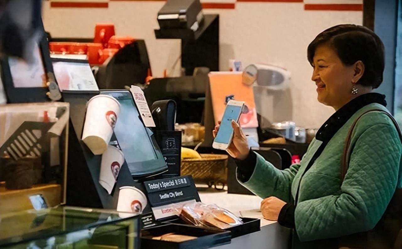 女汉奸袁莉还能回国吗,现代女汉奸袁莉