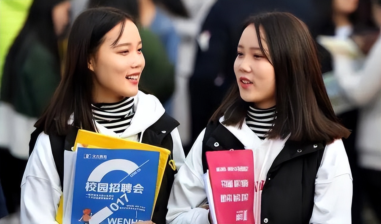 大学生就业率高的利弊分析,高校毕业生就业率对学校有影响吗