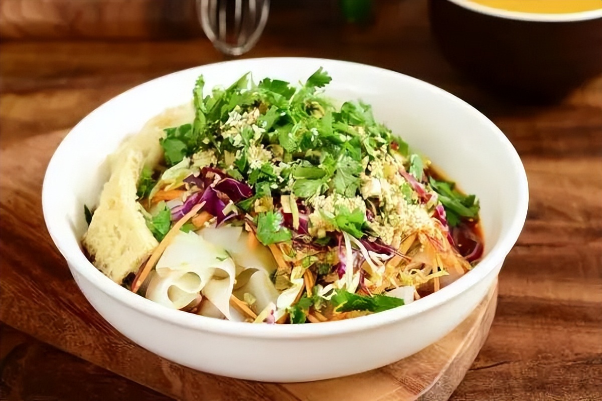 河南永城两女子吃凉皮中毒1死1伤,河南疑有人吃凉皮中毒身亡