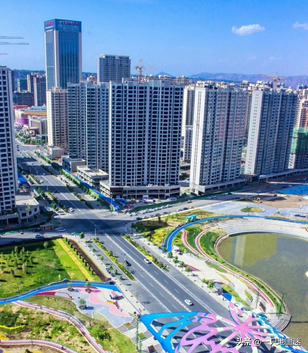 地市县三个区划都叫一个名，而且还挤在了一起，全国仅有2个