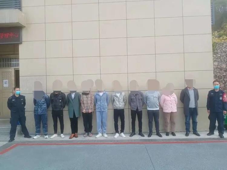 轻信荐股大师女子被骗近50万元,荐股诈骗最新破案