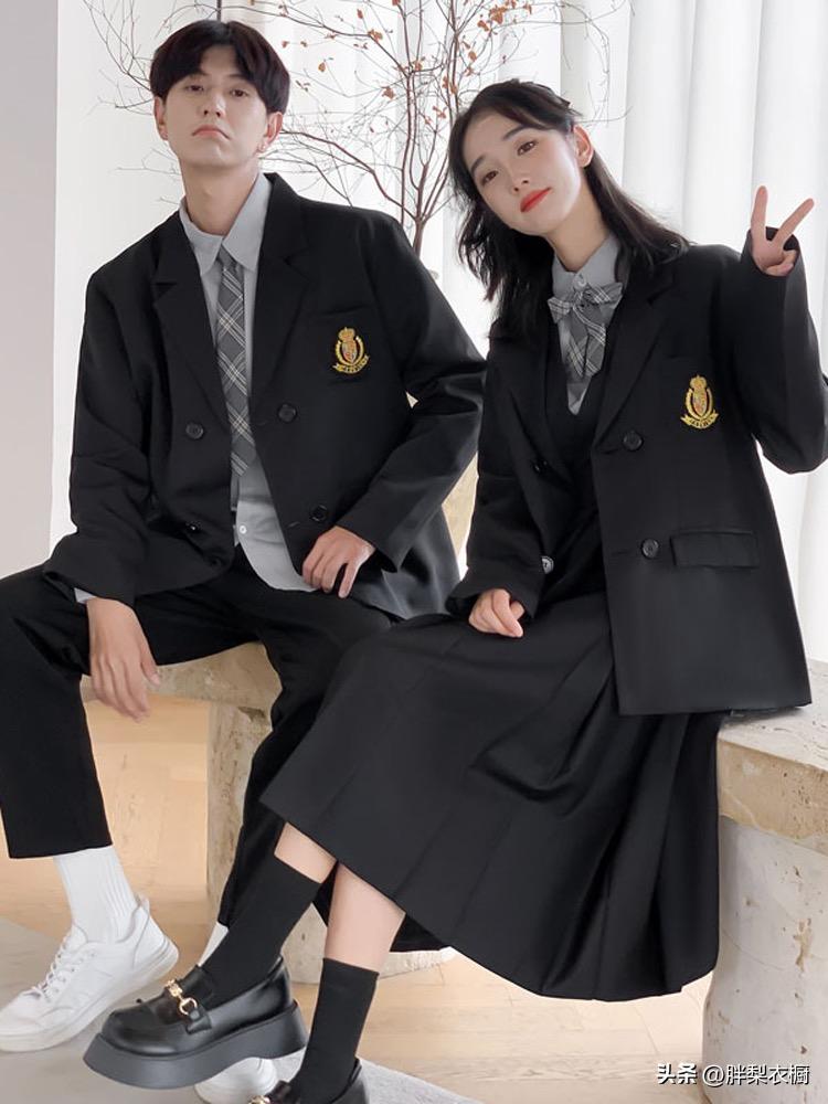 女生叫jk制服叫什么 (女生制服是叫jk吗)