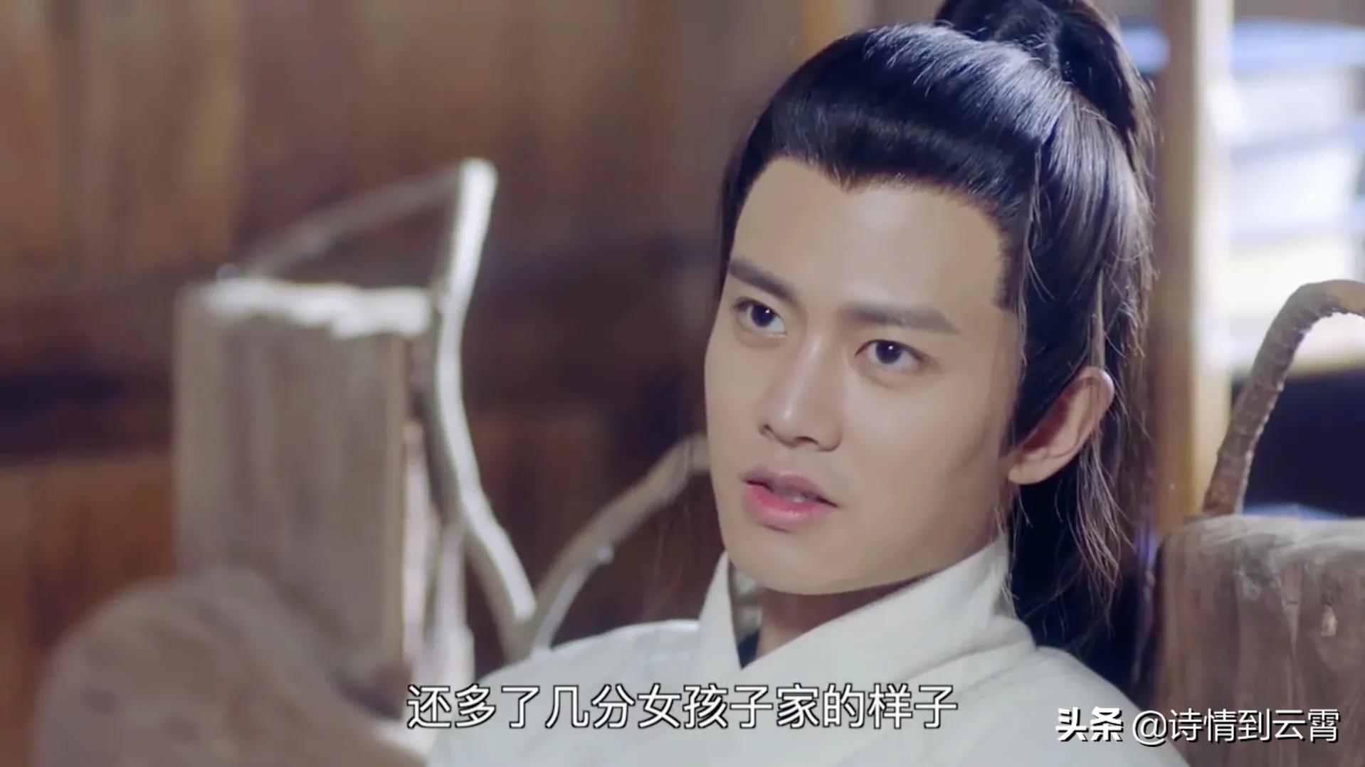 锦衣之下今夏知道陆绎被打入牢中,锦衣之下陆绎得知真相