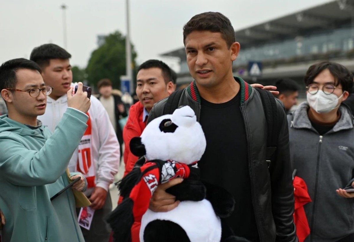 最新国足艾克森消息,艾克森回归国足细节