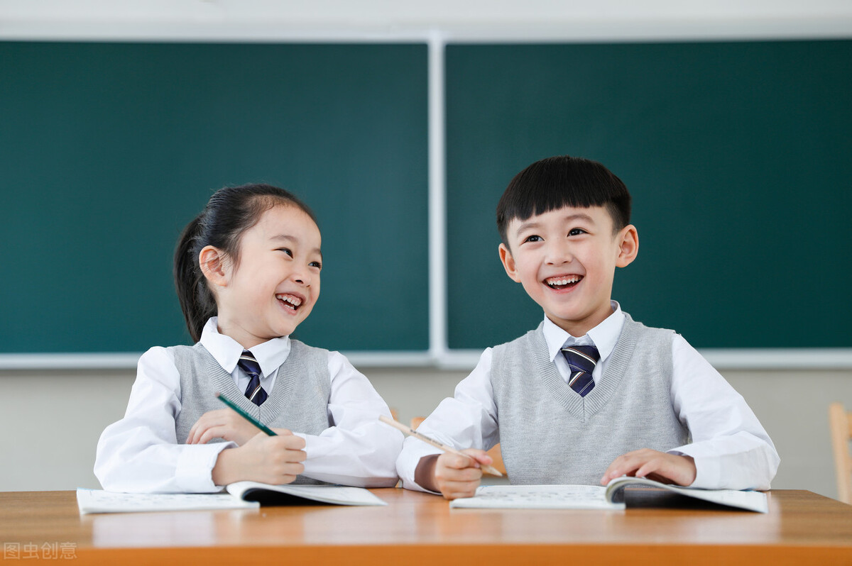 初二数学才考20多分怎么办,初二数学30分怎么学才能提高成绩