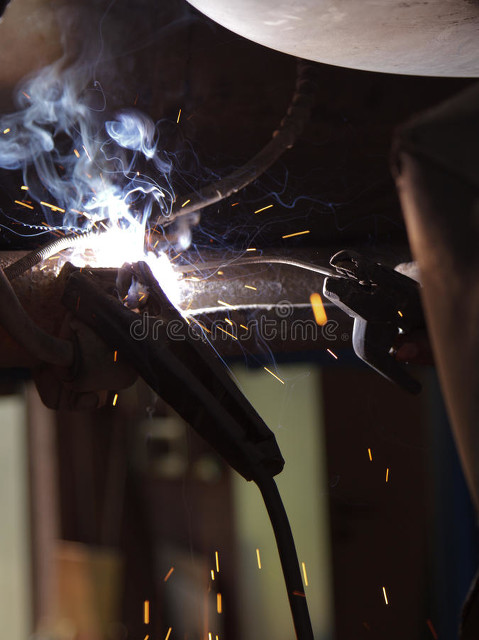 做工程亏了100万,做工程赔了200万该怎么办