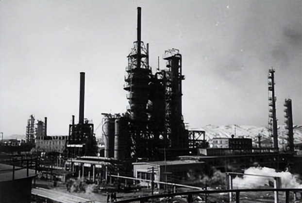 1952年救命恩人被举报贪污，毛主席惊讶：这不可能，我要问问恩来