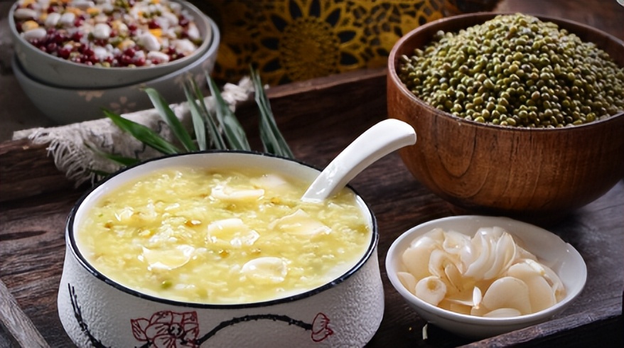 助睡眠的菜谱大全集,春季有助于改善睡眠的食物推荐