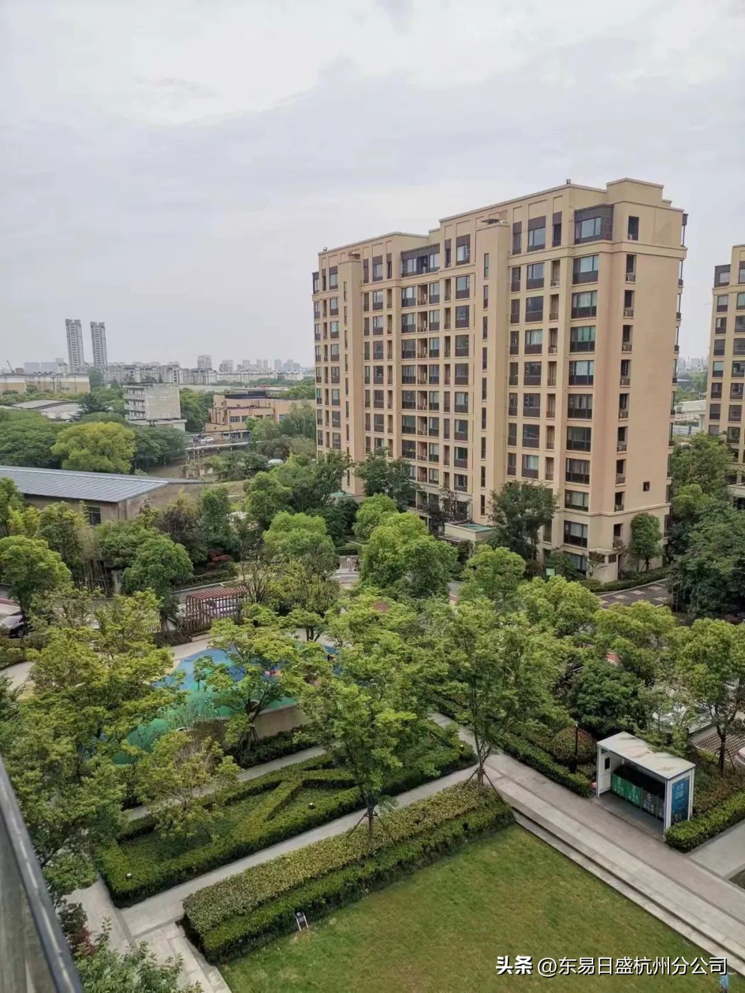 仲夏六月，美好将至|杭州东易日盛恭祝所有业主开工大吉！